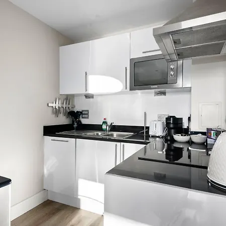 Londwell, Canary Wharf Skyline Balcony Suite London Exterior photo